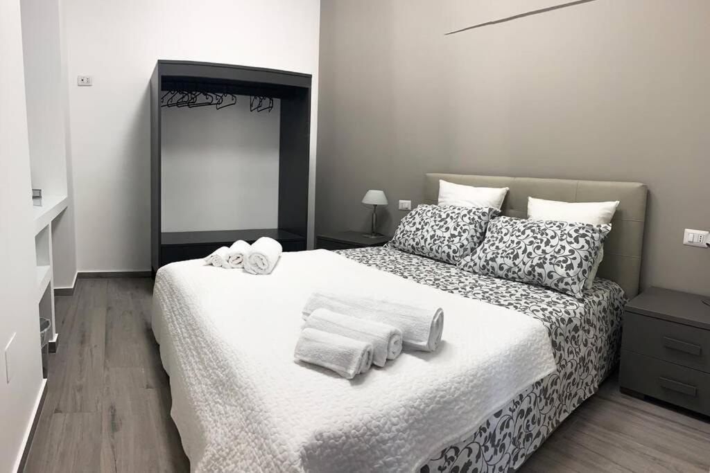 Loft Orlando 52 Apartment Catania Ngoại thất bức ảnh